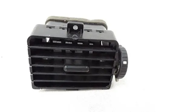Nissan Almera N16 Dash center air vent grill 68750BN800