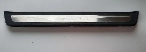 Hyundai Santa Fe Side skirt front trim 858842W500