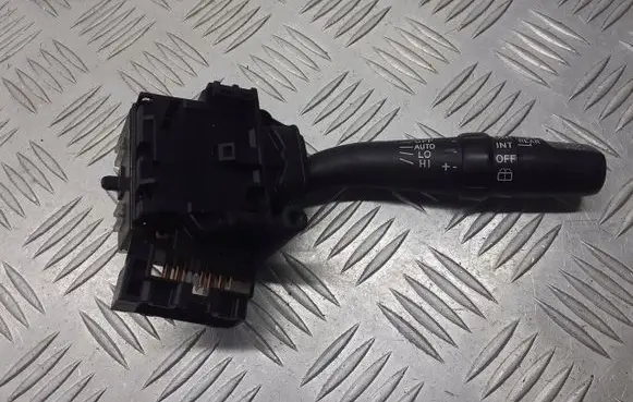 Toyota Avensis T250 Wiper switch 173654