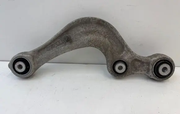 Audi Q7 4M Rear upper control arm/wishbone 4M0505361G