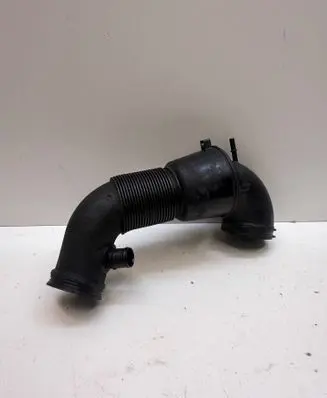Audi Q7 4M Air intake duct part 057129615E 0116861A 4013964A