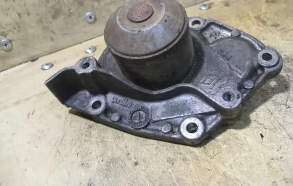 Renault Laguna II Water pump 187076 20CDI