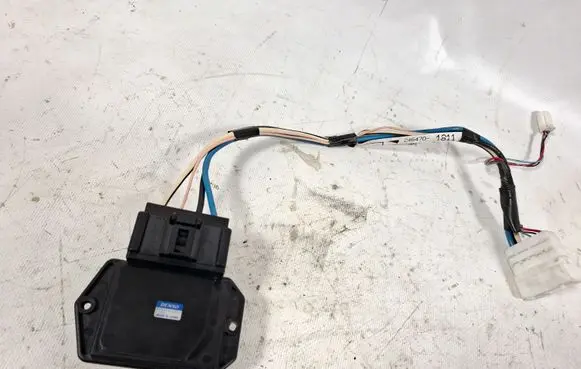 Toyota Corolla Verso AR10 Heater blower motor/fan resistor 4993002121 2464701811