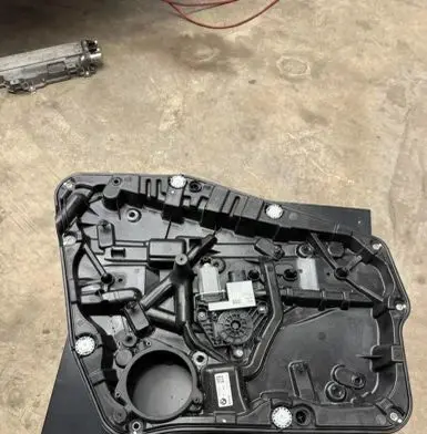 BMW X4M F98 Front door window regulator with motor 7417372