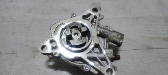 Fiat 500 Vacuum pump 55268125