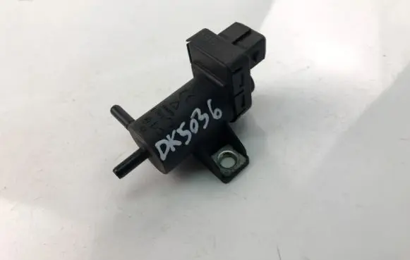 Renault Megane III Turbo solenoid valve