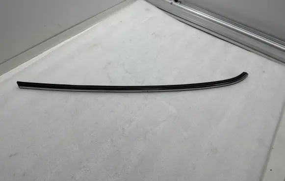 Mini One - Cooper F56 F55 Rear side glass trim 12866210F