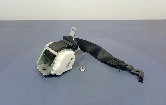 BMW 5 F10 F11 Front seatbelt 7285868