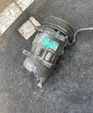 Citroen C5 Air conditioning (A/C) compressor (pump) 4684404145