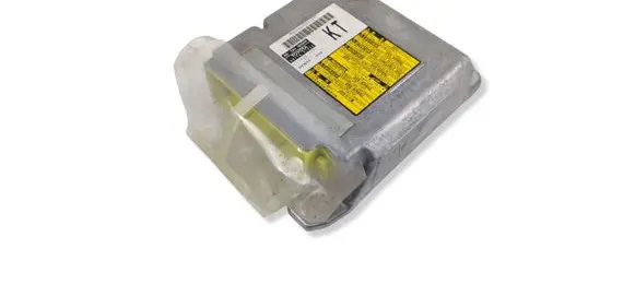 Toyota Prius (XW50) Airbag control unit/module 8917047630