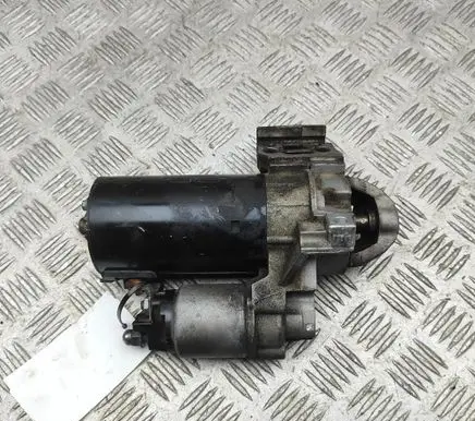 BMW X3 F25 Starter motor 8574102 0001148509