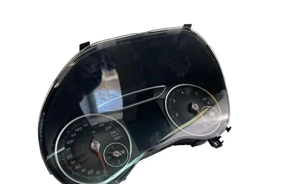 Mercedes-Benz B W246 W242 Speedometer (instrument cluster) A2469009418