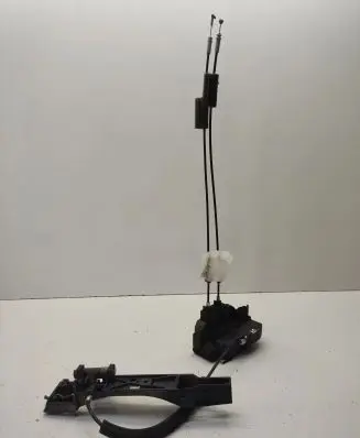 Nissan Murano Z50 Front door lock 5818