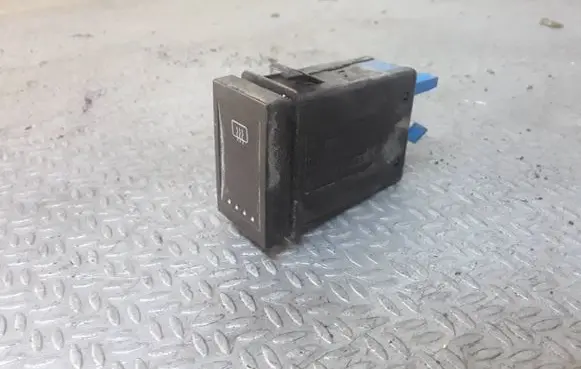 Volkswagen Transporter - Caravelle T4 Windscreen/window heater switch 7D0941435