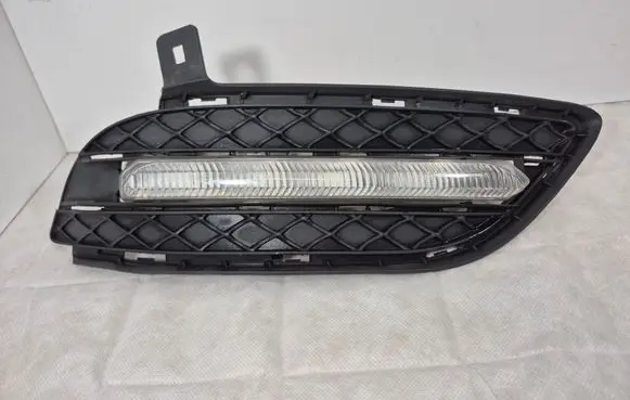 Mercedes-Benz B W246 W242 LED Daytime headlight A2049069200 ZB606004 A2468850722