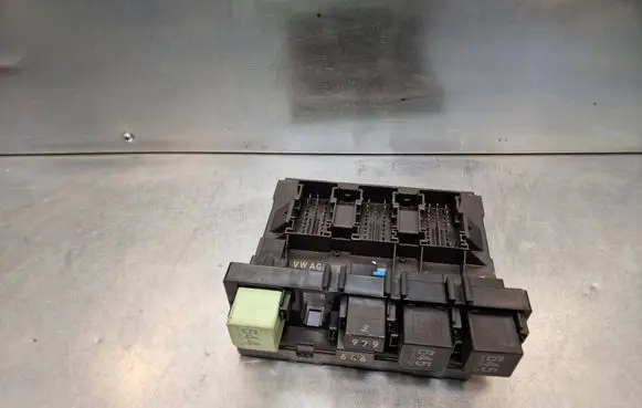 Volkswagen PASSAT B7 Comfort/convenience module 3AA937087B WK50275