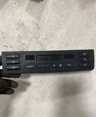 BMW 3 E46 Climate control unit 64116916882 E3078P 5HB00773820