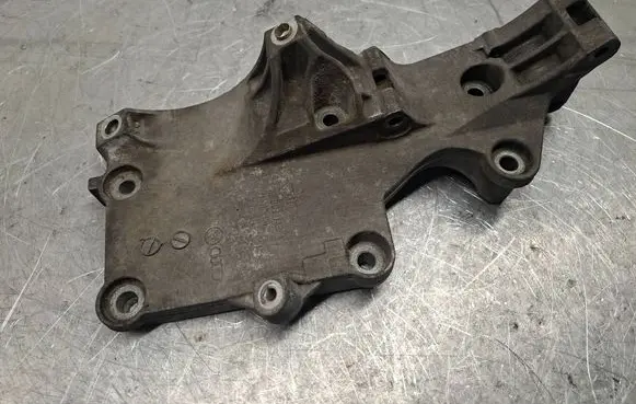Audi A3 S3 8P Generator/alternator bracket 03G903143A