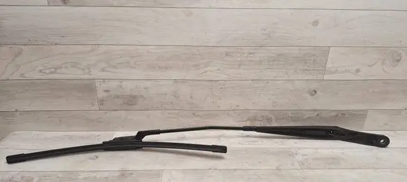 Volkswagen PASSAT B6 Front wiper blade arm 3C1955410B 3C1955410