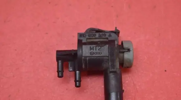 Volkswagen Caddy Vacuum valve 1K0906283A