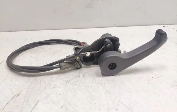 Hyundai i40 Engine bonnet/hood lock release cable 