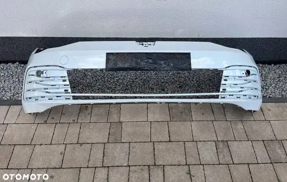 Volkswagen Golf VIII Front bumper 5H0807221H