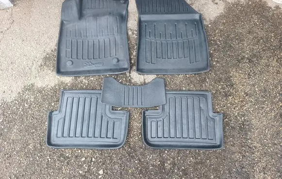 Renault Megane IV Car floor mat set