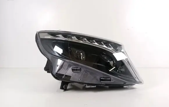 Mercedes-Benz Vito Viano W447 Headlight/headlamp A4479063301