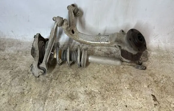 Audi A6 S6 C5 4B Front wheel hub spindle knuckle 8D0407257
