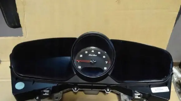 Porsche Panamera (971) Speedometer (instrument cluster) 971920919E