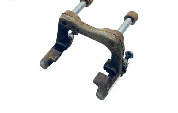 Seat Altea XL Brake caliper pad carrier rear 1K0615425P