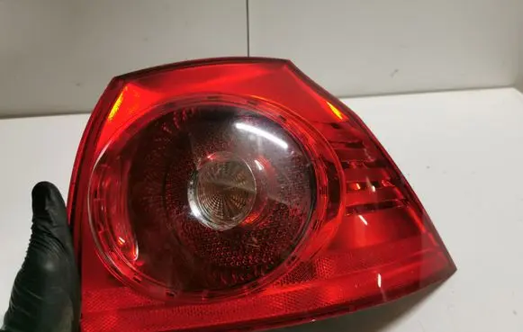 Volkswagen Golf V Rear/tail lights