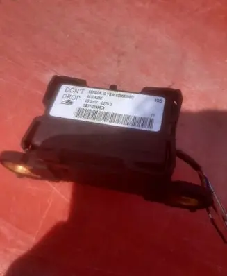 Citroen C-Crosser ESP acceleration yaw rate sensor 4670A282