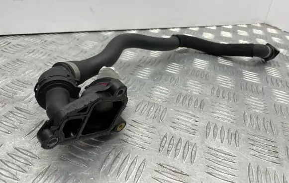 BMW 5 GT F07 Engine coolant pipe/hose 7800048 10808612