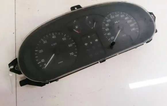 Renault Megane I Speedometer (instrument cluster) p7700427900a