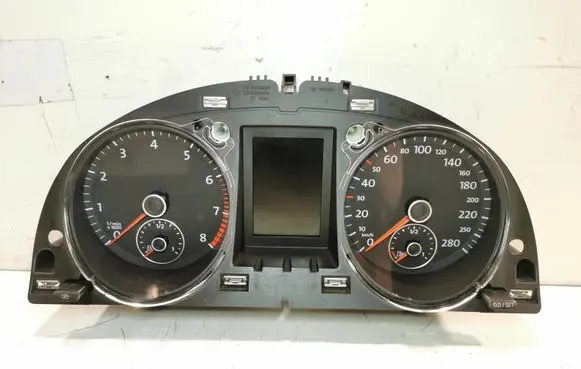 Volkswagen PASSAT B6 Speedometer (instrument cluster) 3C0920871Q 000427