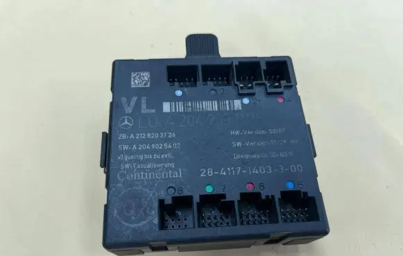 Mercedes-Benz E W212 Door control unit/module A2049001106 A2049025402 A2049901106