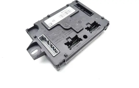 Renault Clio IV Central body control module 284B16257R A2C92226708