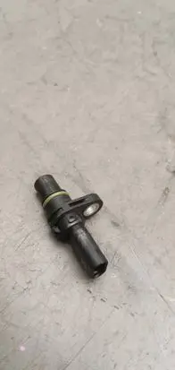 Volkswagen Golf VII Camshaft position sensor 04L907601A
