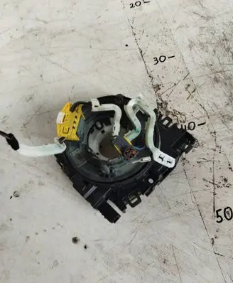 Volkswagen Touran III Airbag slip ring squib (SRS ring) 5q0953549e