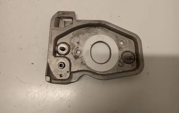Volvo XC60 ABS pump bracket 31676894