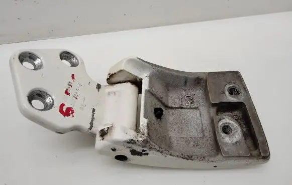 Volkswagen Transporter - Caravelle T5 Loading door upper hinge 7H0827152