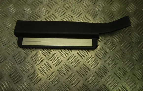 Nissan Interstar Other sill/pillar trim element 76954CA000 T4568