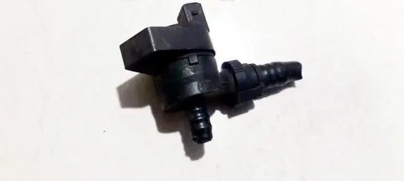 Valve vacuum