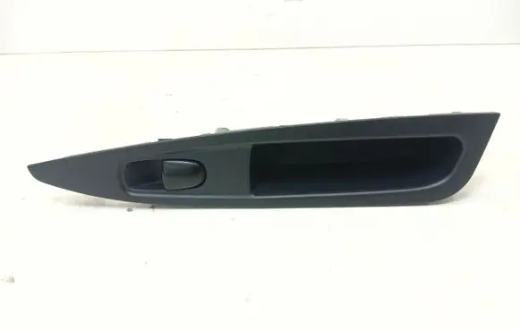 Nissan Qashqai Electric window control switch 829604EA0AX 829604EA0A
