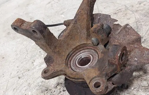 Hyundai Elantra Front wheel hub spindle knuckle 517162D110 517502D003