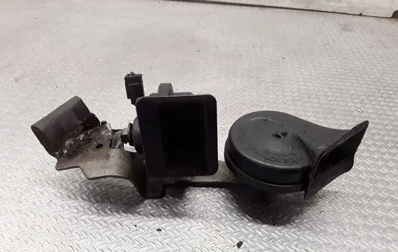 BMW 5 E60 E61 Horn signal E20092018