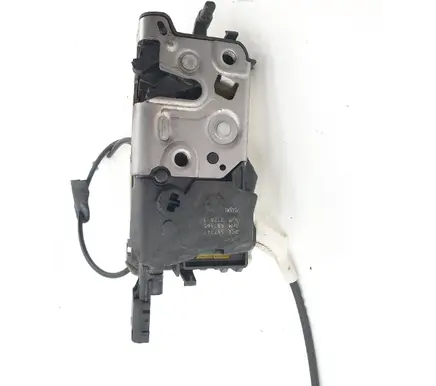Peugeot 308 SW Front door lock 567147 A01545