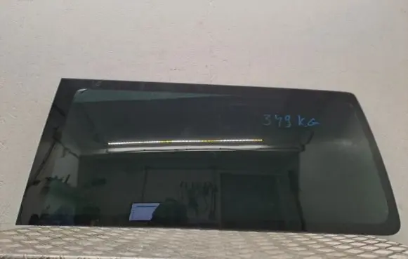 Volkswagen Transporter - Caravelle T5 Rear side window 7H3845331F