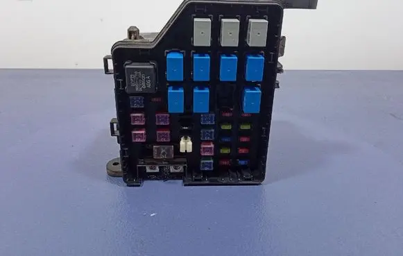 Hyundai Santa Fe Fuse box set 